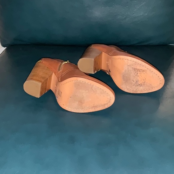 Coach Hattie Boots - Picture 5 of 11